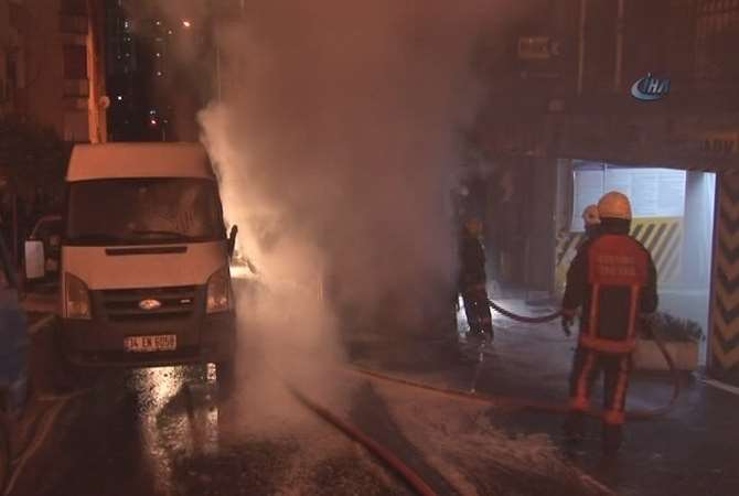 Ambulans Bir Anda Alev Topuna Döndü