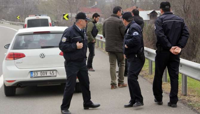 Ankara Polisinin Aradığı Şüpheliler Tem’de Yakalandı