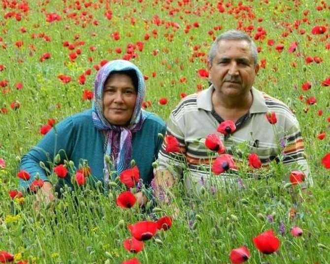 Anne Ve Babasını Öldüren Kız O Anları Anlattı