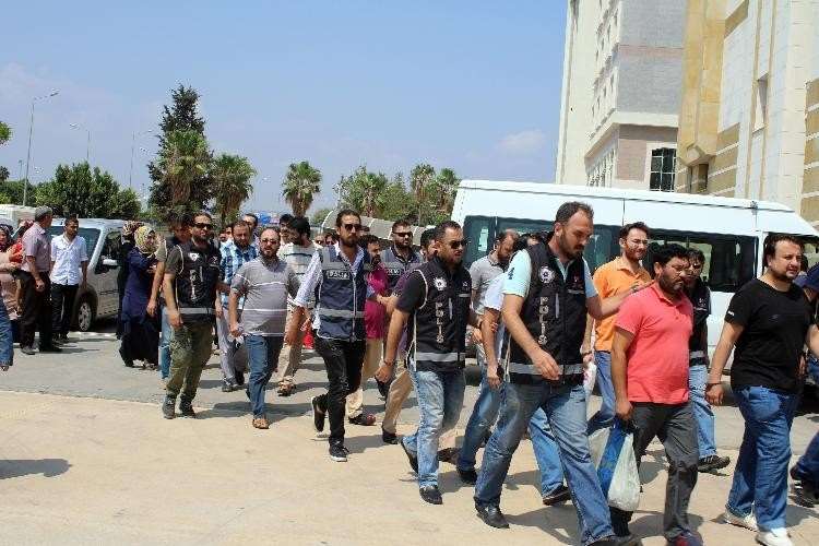 Antalya’da Fetö Soruşturması: 33 Tutuklama
