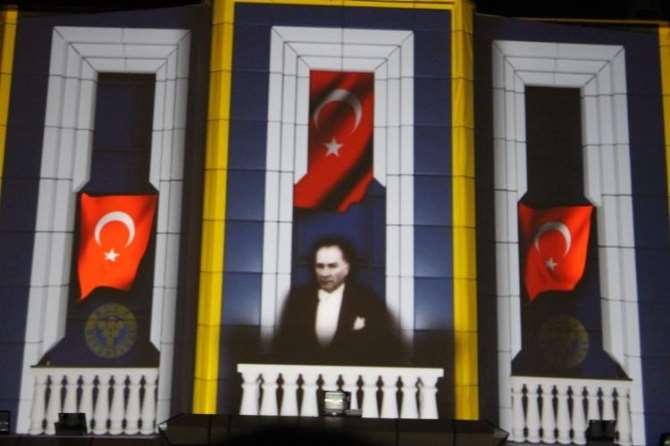 Atatürk Anmasında Görsel Şölen