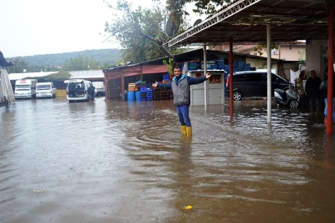 Ayvalık Sular Altında