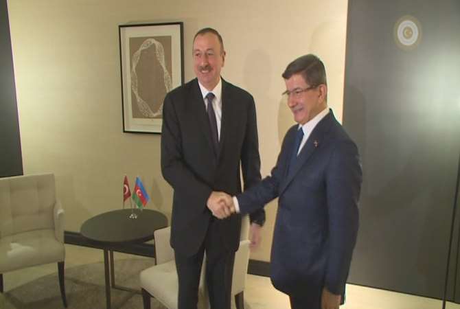 Azeri Cumhurbaşkanı Aliyev İle Görüştü