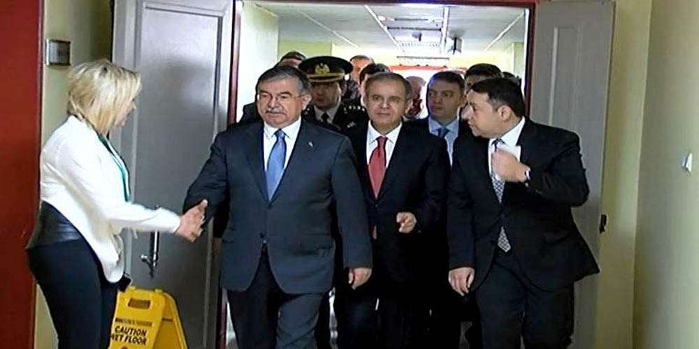 Bakan Kilis’te Yaralıları Ziyaret Etti