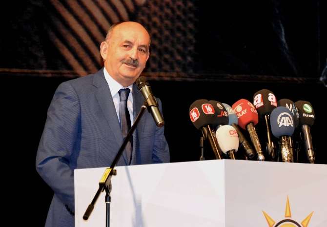 Bakan Müezzinoğlu Sert Konuştu: Onları O Çukura Gömeceğiz