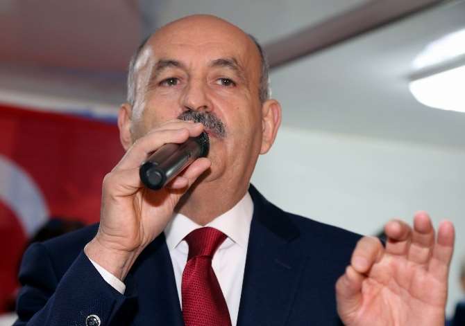 Bakan Müezzinoğlu’ndan ’domuz Gribi’ Açıklaması