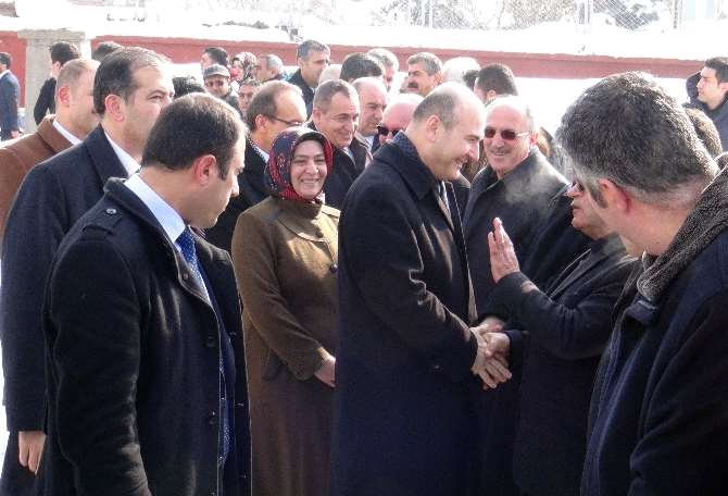 Bakan Soylu Muş’ta Konuştu: İnsanların Göç Etmesi İçin...