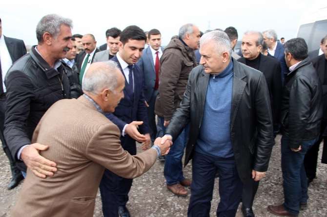 Bakan Yıldırım Diyarbakır’da
