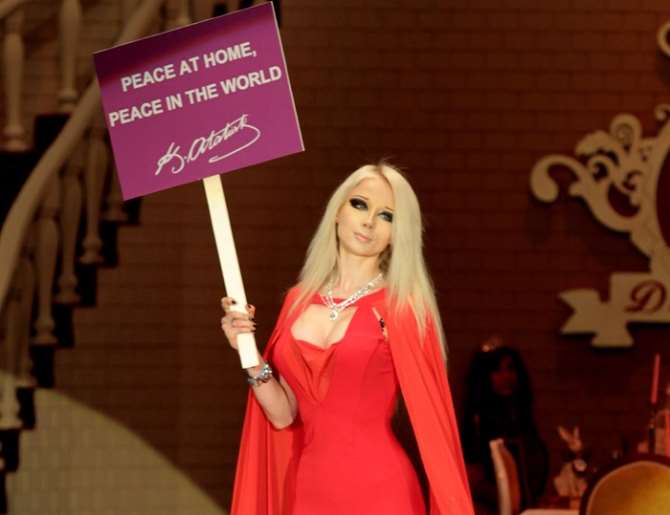 Barbie’den Atatürk’lü Mesaj