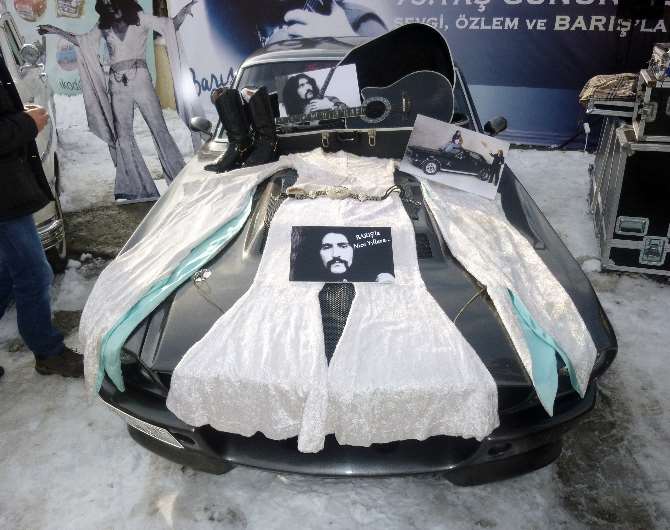 Barış Manço’ya En Özel Eşyalarıyla Anma