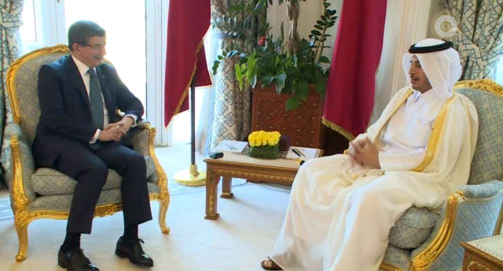 Başbakan Davutoğlu Katarlı Mevkidaşıyla Görüştü