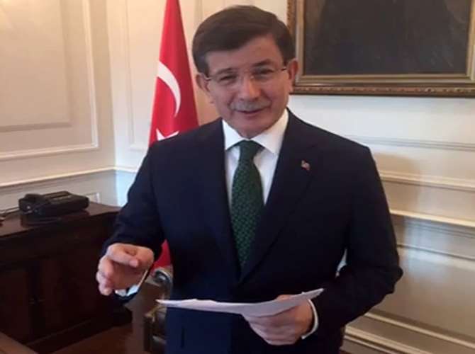 Başbakan Facebook’tan Canlı Yayın Yaptı