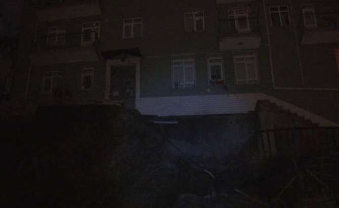 Başkent’te Doğalgaz Borusu Patladı Panik Yaşandı