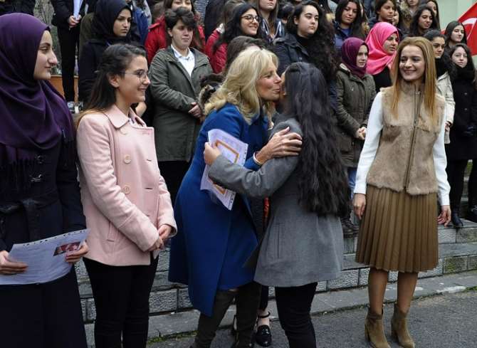 Bayan Biden Karne Törenine Katıldı