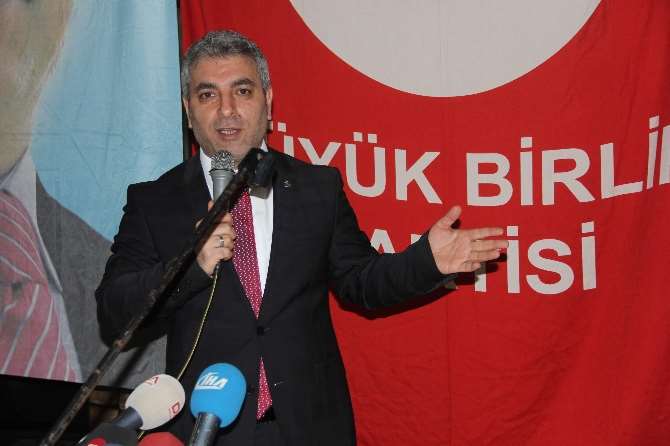 Bbp’li Başkan’dan İlginç Açıklama: Millet Bize Kızını Veriyor Ama Oy Vermiyor