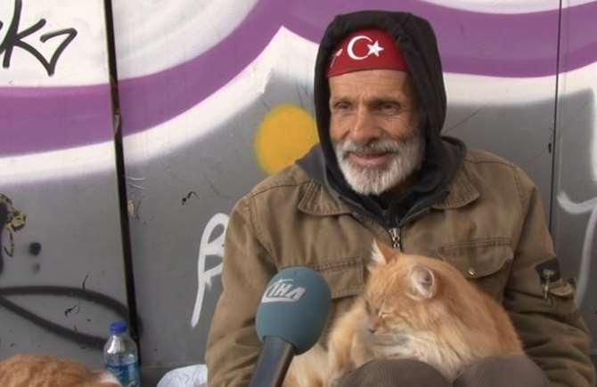 Belki De Çoğu Beni Ölmüş Biliyordur