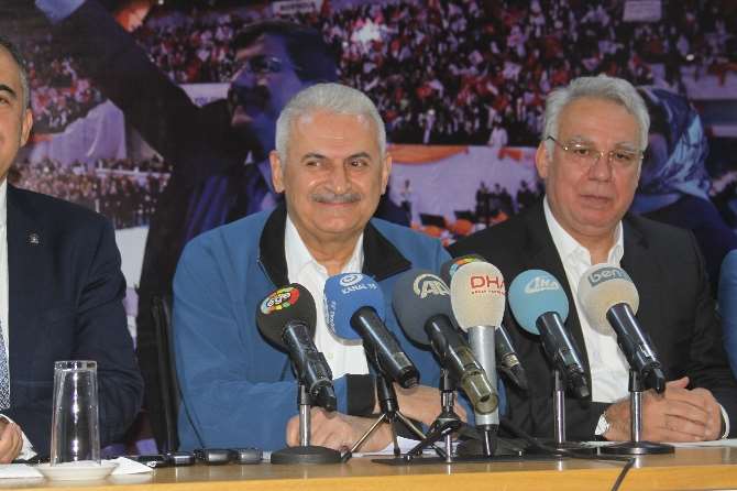 Binali Yıldırım: Esaslı Bir Osmanlı Tokadı Vuruldu