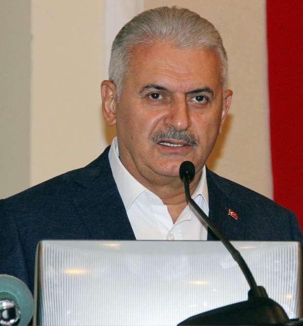 Binali Yıldırım’dan İzmir’deki Sele Şarkılı Gönderme