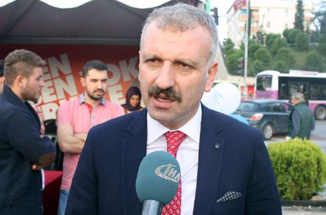 Biz El Uzattık, Bahçeli Elini Yumruk Yaptı