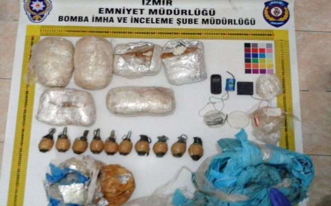 Bomba Bir Polisin Eşya Nakliyesiyle Getirilmiş