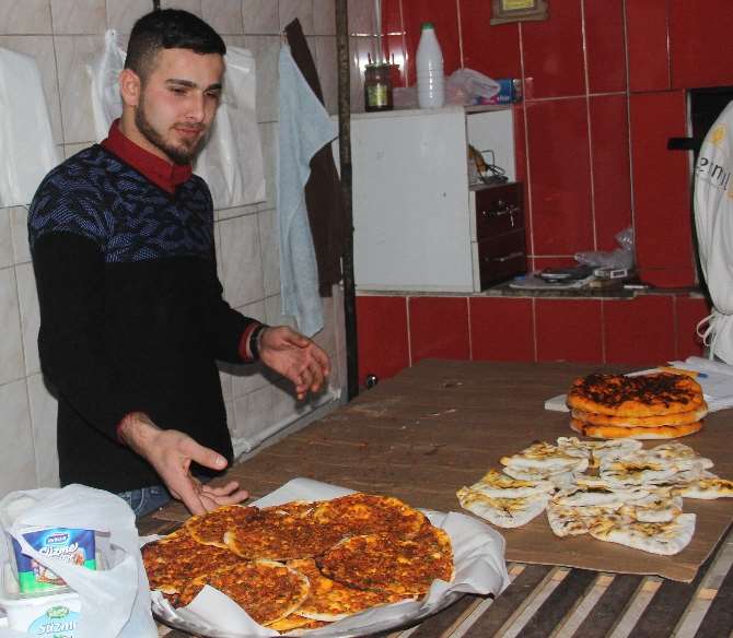 Bombaya Tekme Atan Genç: İnsanlar Ölmesin Diye Tekme Attım