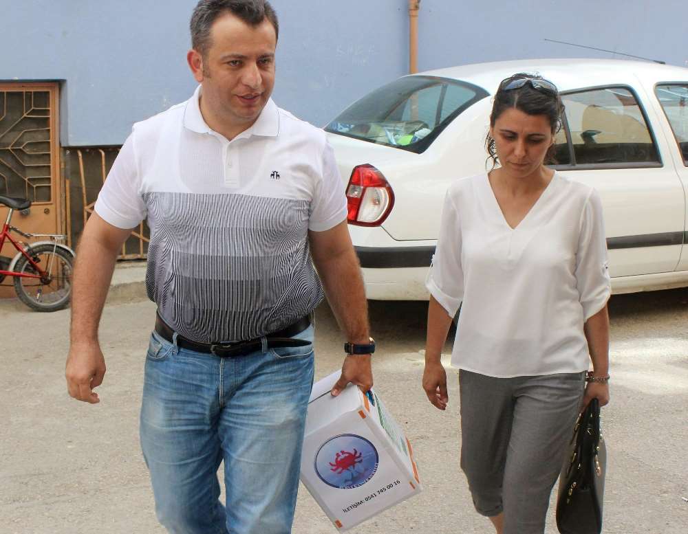 Bu Başhekim Diğerlerinden Çok Farklı