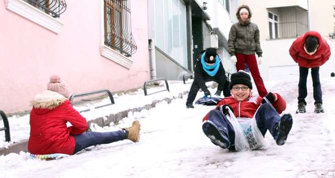 Bu İllere Dikkat! Yarın Okullar Tatil