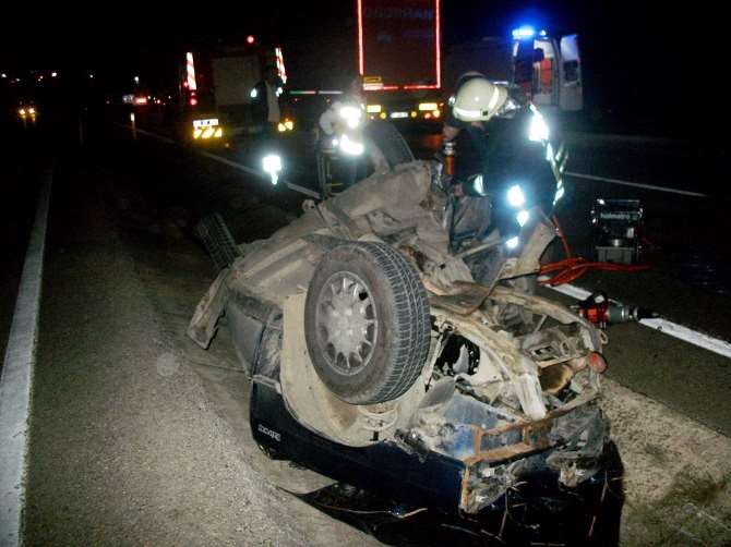 Bu Otomobilden Sağ Çıktı