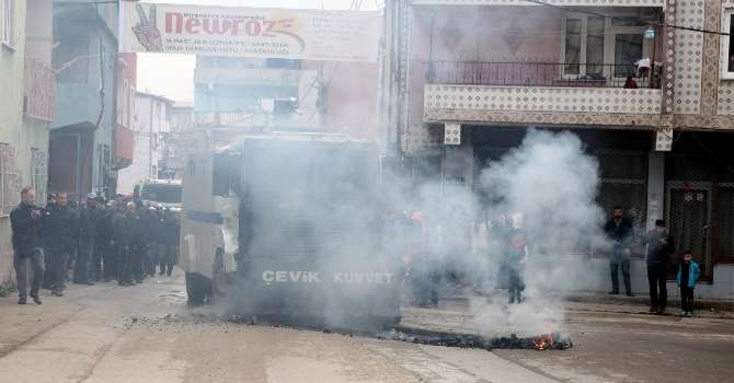 Bursa’da Olaylı Nevruz