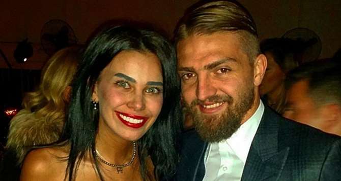 Caner-asena Erkin Çiftinden ’boşanma’ Açıklaması