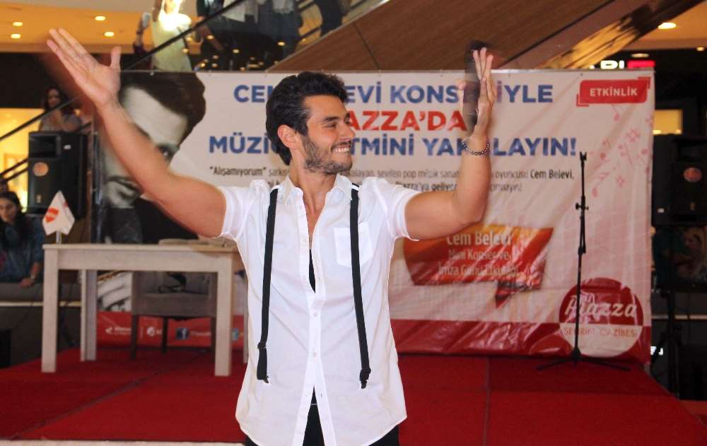 Cem Belevi Oyunculuğu Sevdi