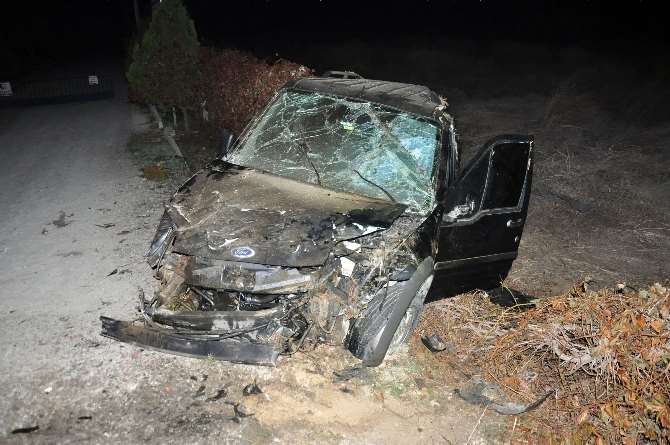 Cenaze Dönüşü Feci Kaza: 4 Ölü