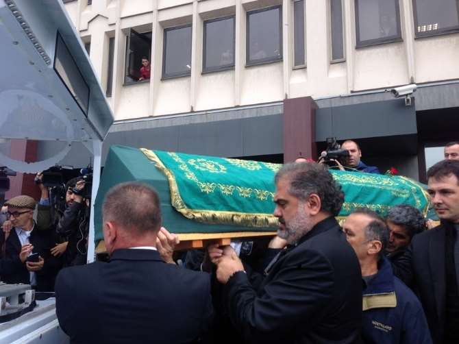 Çetin Altan Son Yolculuğuna Uğurlandı