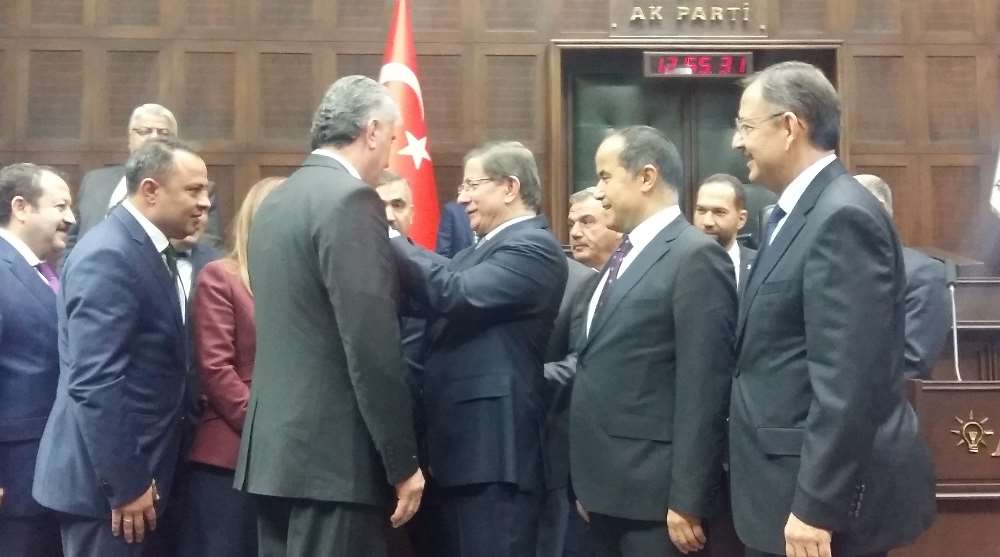 Chp’den 2, Mhp’den 1 Belediye Başkanı Ak Parti’ye Geçti
