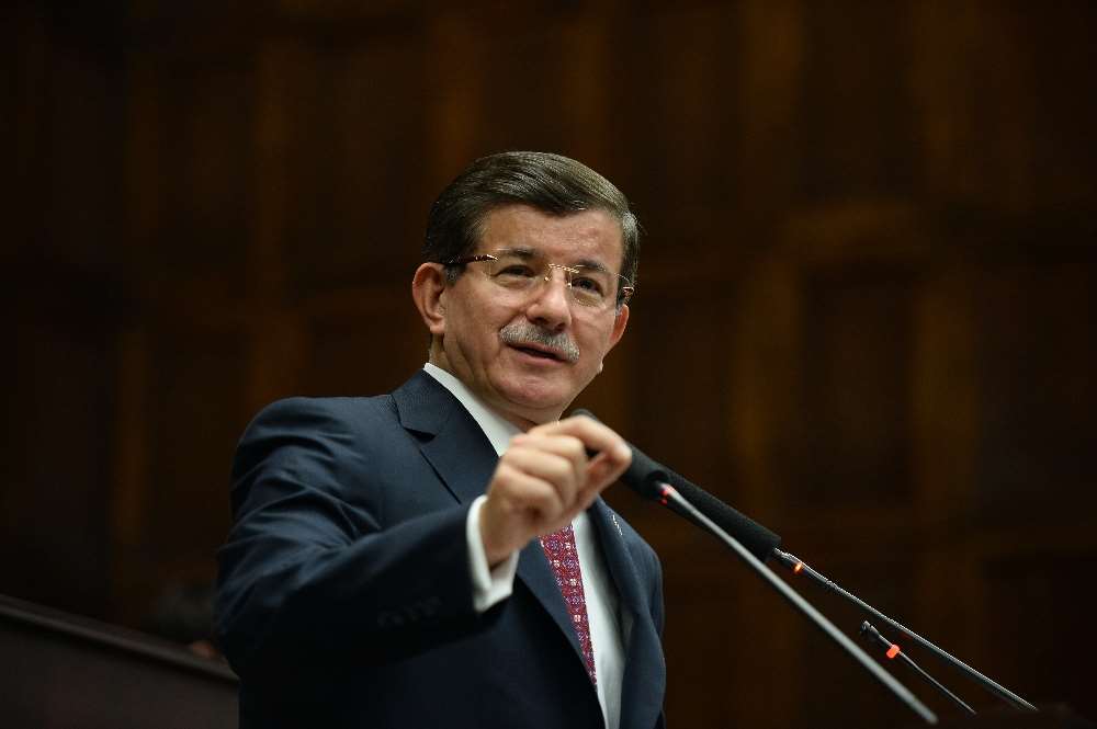 Davutoğlu Hedef Gösterdi