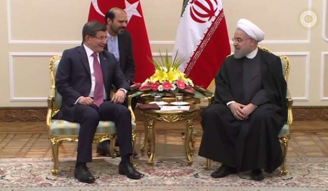 Davutoğlu Ruhani’yle Görüştü