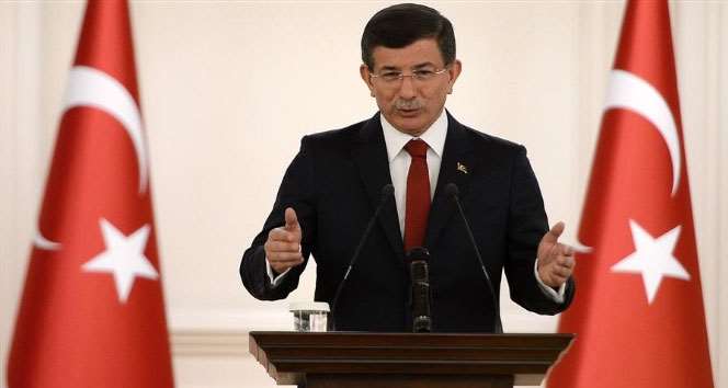 Davutoğlu: Rus Pilotun Cenazesi Türkiye’ye Teslim Edildi