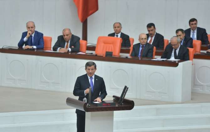 Davutoğlu Teşekkür Konuşma Yaptı