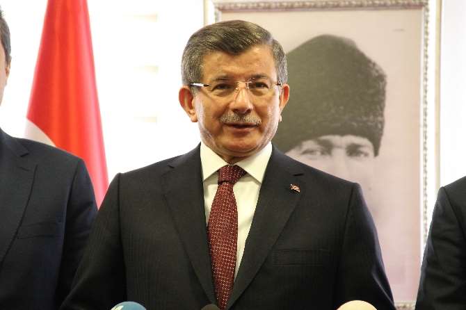 Davutoğlu: Türkiye’nin Güvenliği Söz Konusu Olduğunda Gereğini Yaparız