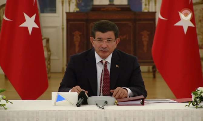 Davutoğlu Vize Muafiyeti İçin Tarih Verdi