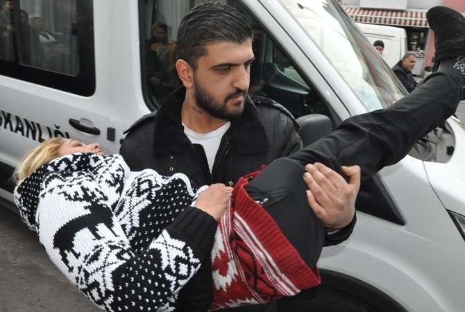 Dayanılmaz Acı Onları Yıktı