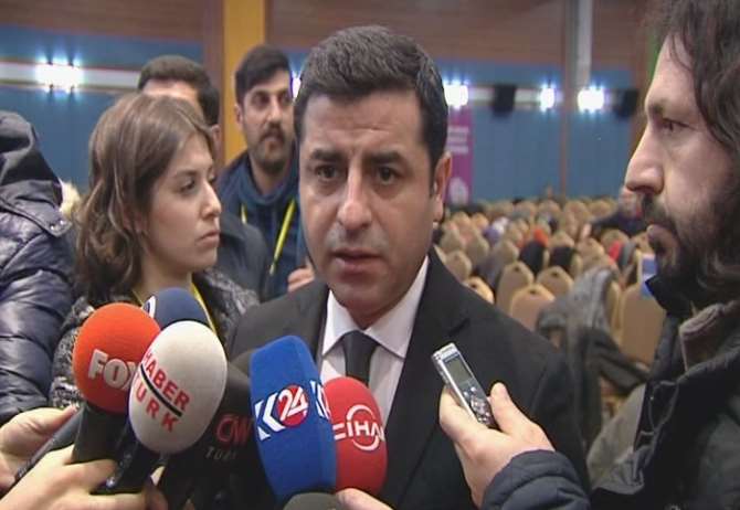 Demirtaş: Ayrılığı Savunmak İsteyenler...