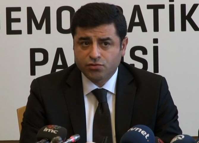 Demirtaş Çark Etti !