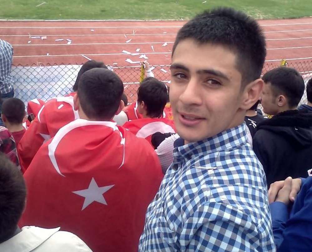 Ders Notları Üniversite Öğrencisini İntihara Sürükledi