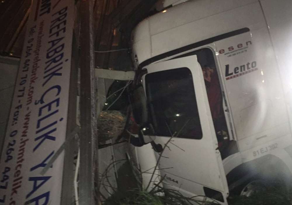 Direksiyon Başında Kalp Krizi Kaza Getirdi
