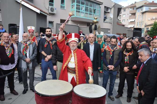 Diriliş’e Mehterli Karşılama