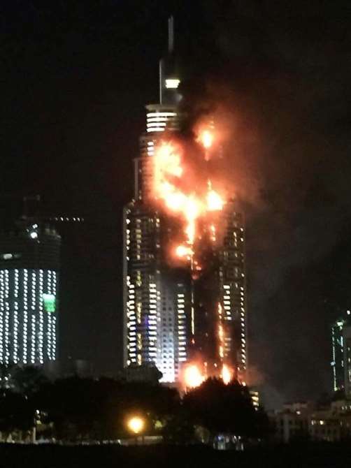 Dubai’de 63 Katlı Otelde Yangın