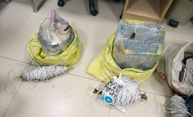 Düdüklü Tencere İçerisinde Bomba Ele Geçirildi