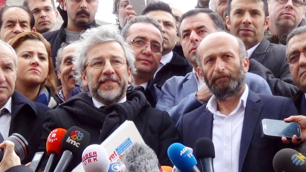 Dündar Ve Gül Hakim Karşısında