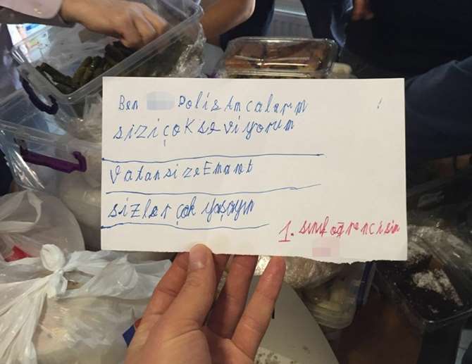 Duygulandıran Kargo Paketleri